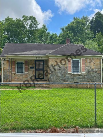 Building Photo - 2601 Kenner Ave