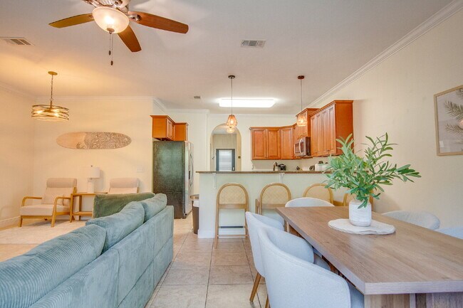 Building Photo - Coastal Living in Navarre: 4 Bedrooms, 2.5...