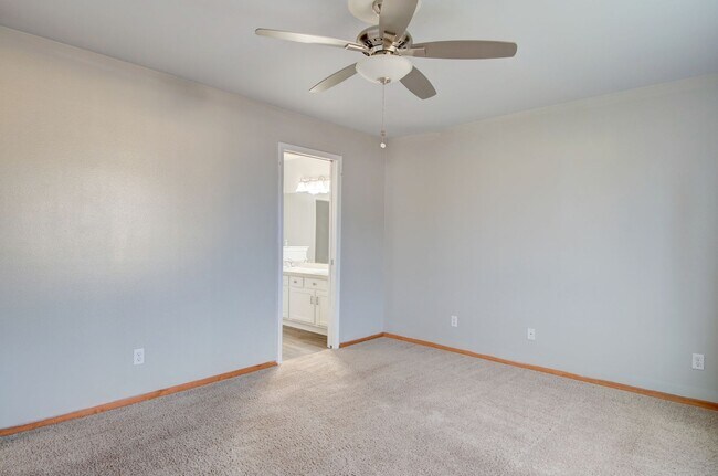 Building Photo - 5-Bedroom Home with Primary Bedroom on Main Floor