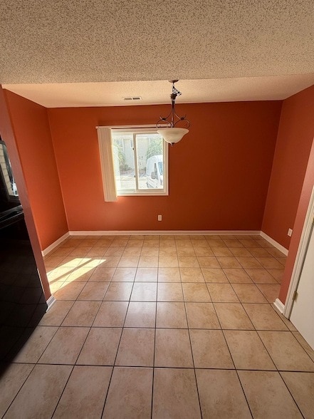 Building Photo - 951 Plantation Dr