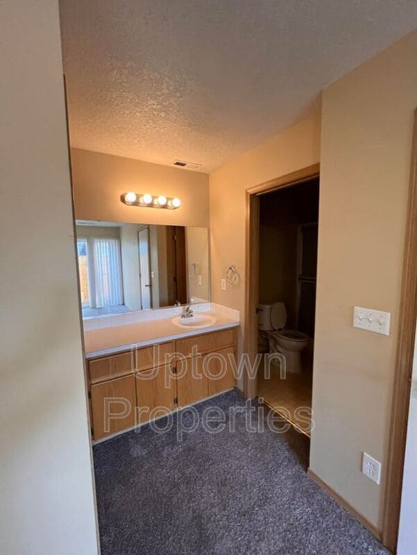 Building Photo - 14194 SE Summerfield Loop