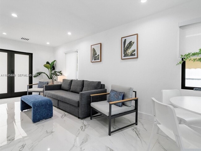 Building Photo - 2171 NW 49th St