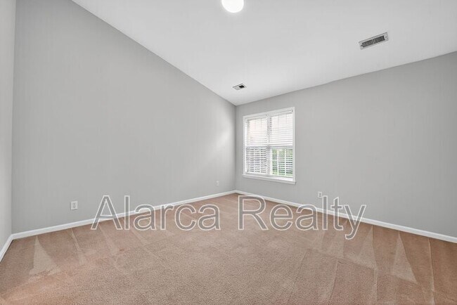 Building Photo - 9205 Mitchell Glen Dr