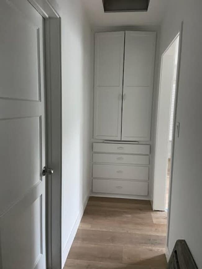 Building Photo - Charming Newly Renovated HOUSE with Privat...
