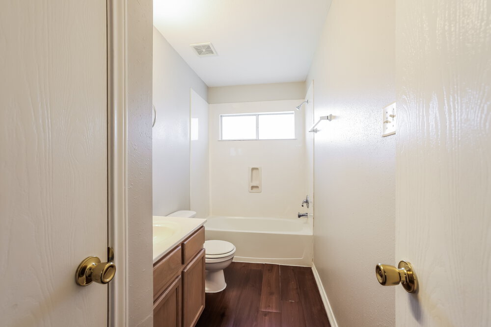 Building Photo - 9310 Abbotshall Ln