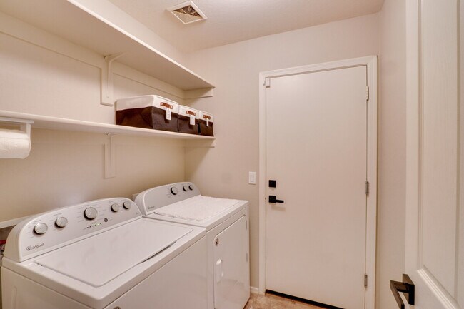 Building Photo - 22303 Bishop Dr