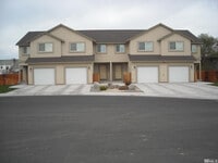 Building Photo - 653 Desert Springs Ct