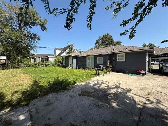 Building Photo - 2330 Rusk St