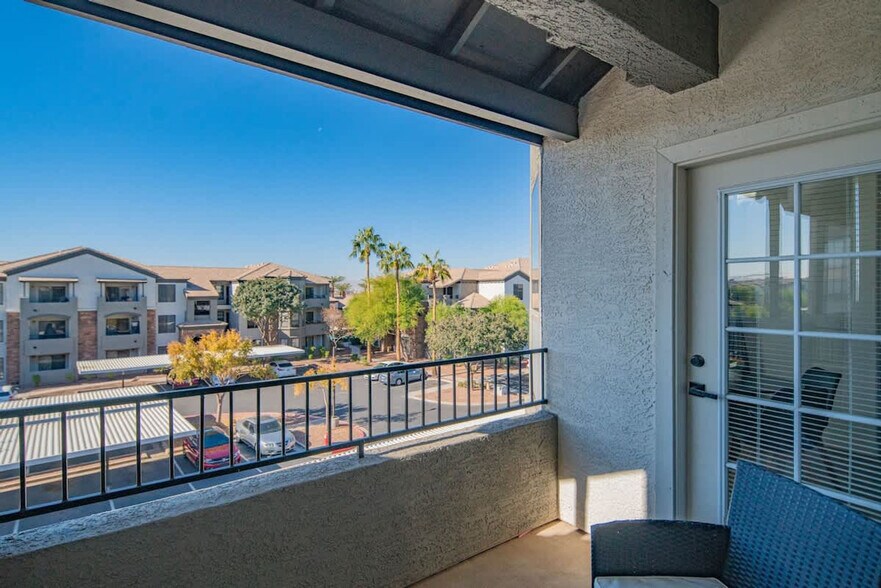 Building Photo - 7455 N 95th Ave