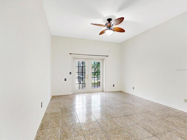 Building Photo - 3943 Ocita Dr