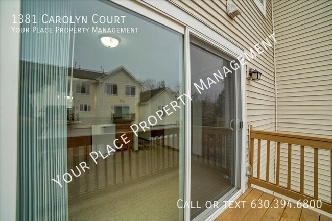 Building Photo - 1381 Carolyn Ct