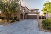 Building Photo - Gorgeous 5 Bedroom 3.5 Bath Stetson Valley...