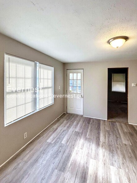 Building Photo - 3295 W 46th St