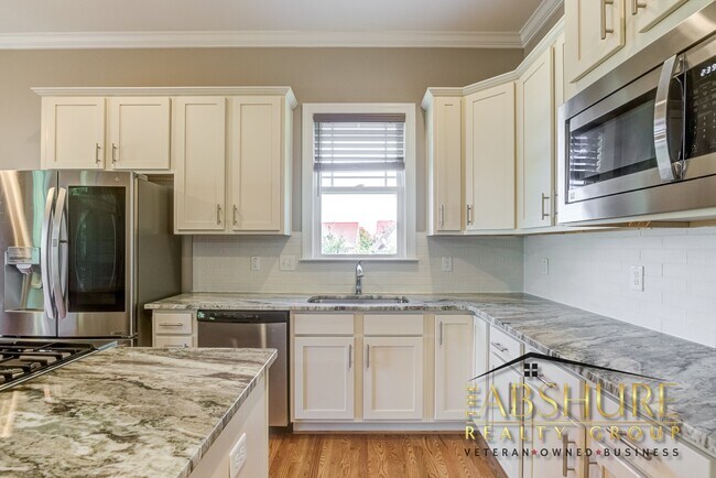 Building Photo - 109 Buck Johnson St