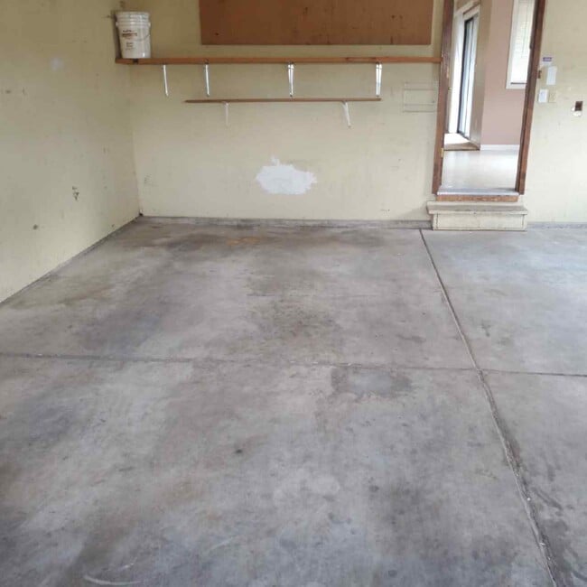 Building Photo - 1319 Glen Haven Dr