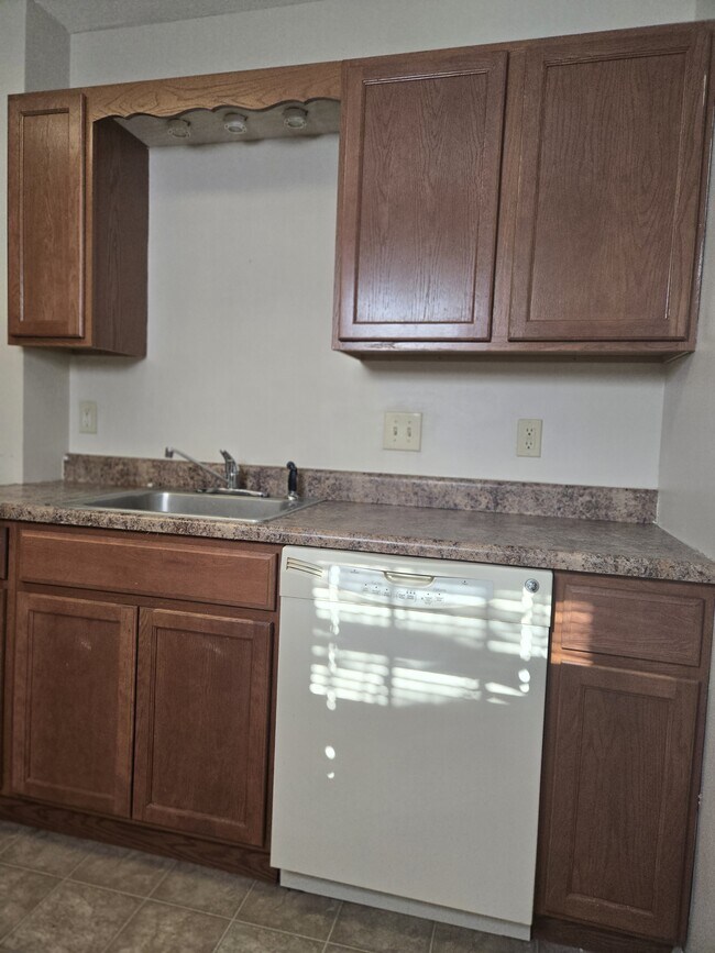 Building Photo - 4105 E Orme St