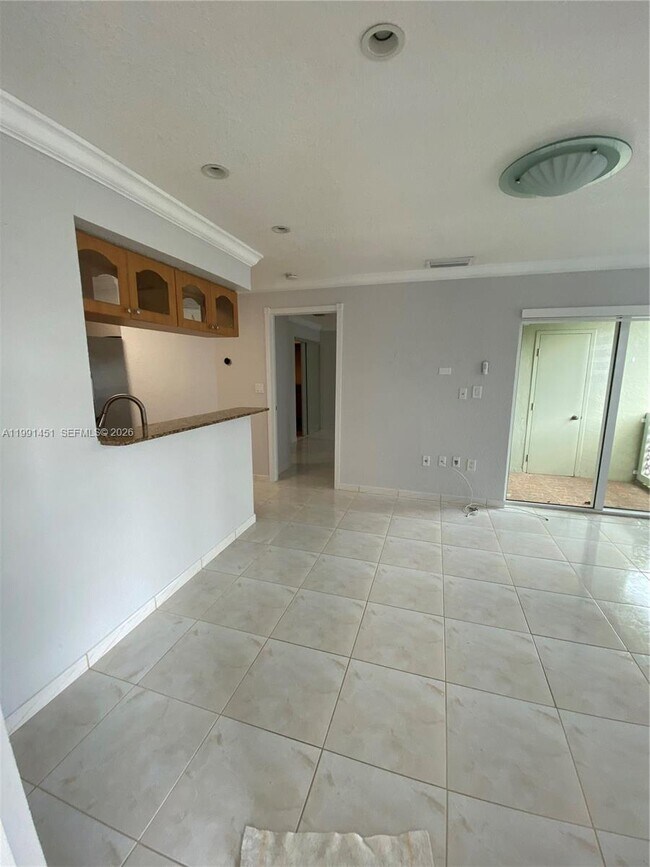 Building Photo - 17500 NW 67th Pl