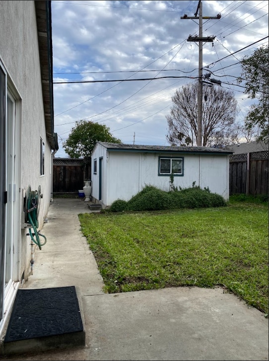 Building Photo - 5383 Woodstock Way