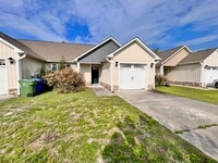 Building Photo - 2 BR 2 BA in Holly Ridge