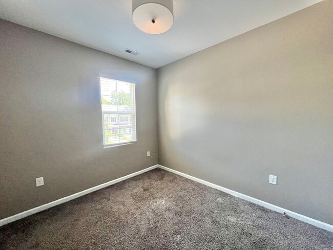 Building Photo - **OFFERING WAIVED APPLICATION FEES & $150 MOVE IN PROMOTION** Newly Remodeled 3BD, 2.5BA Raleigh ...