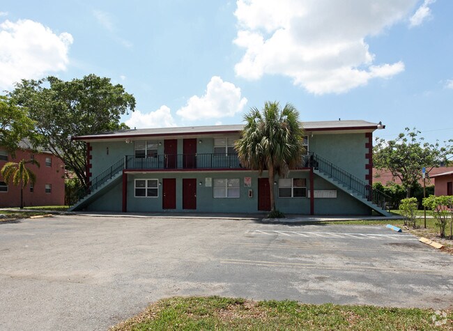 Primary Photo - 433 SW 2nd Pl