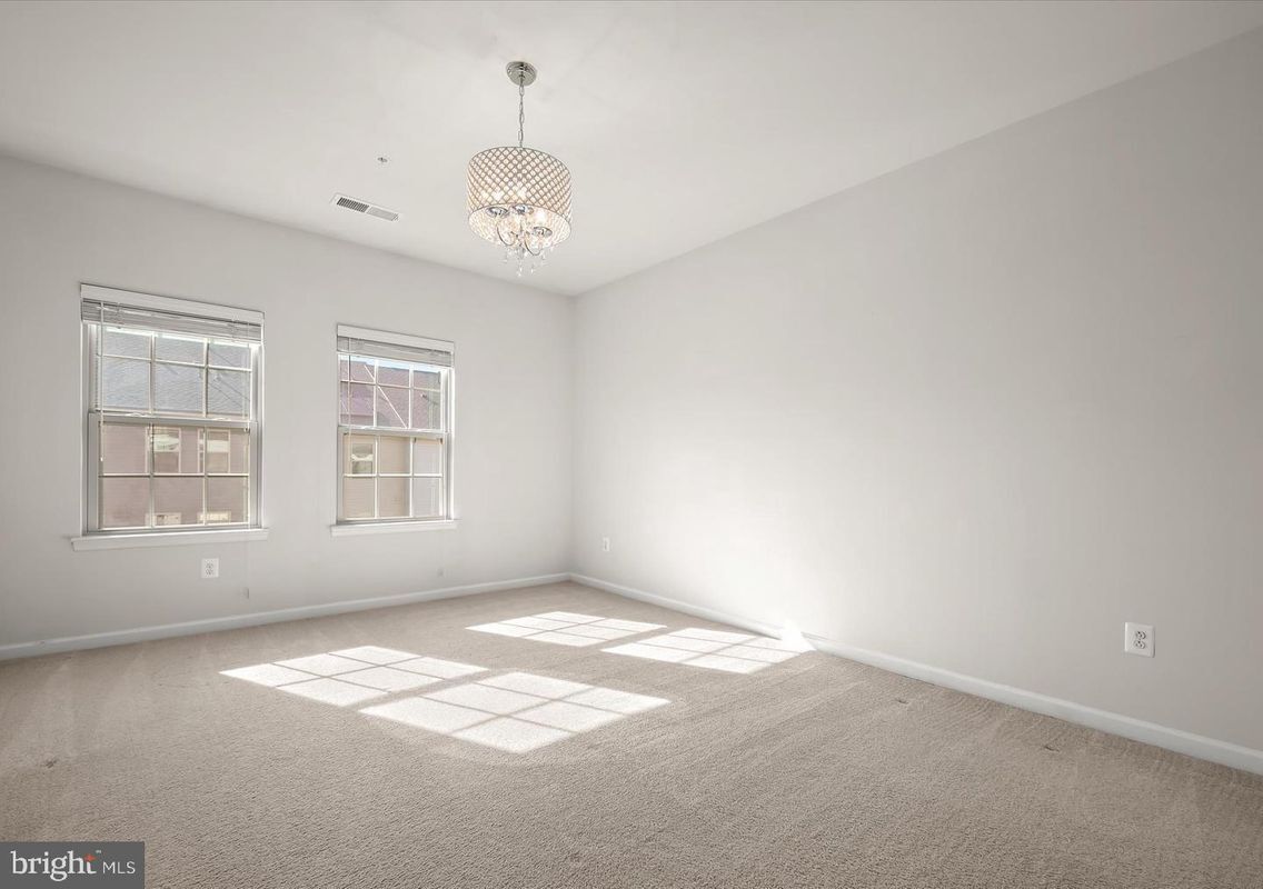 Building Photo - 3018 Frayser Farm Rd