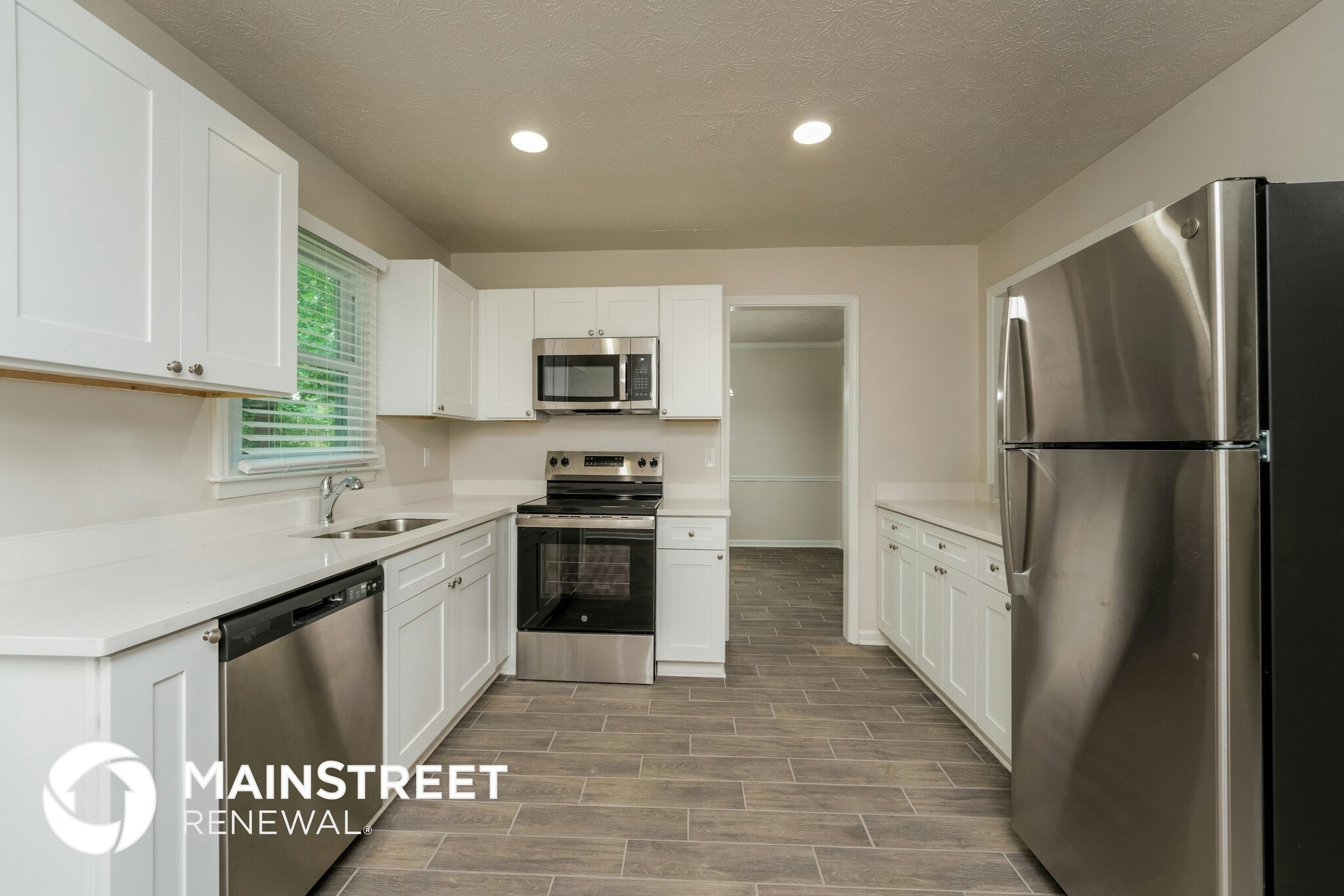 Building Photo - 661 Raven Springs Trail