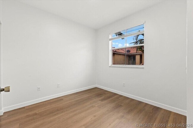 Building Photo - 4903 Schooner Dr
