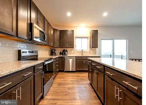 Building Photo - 5019 Forsythia Pl