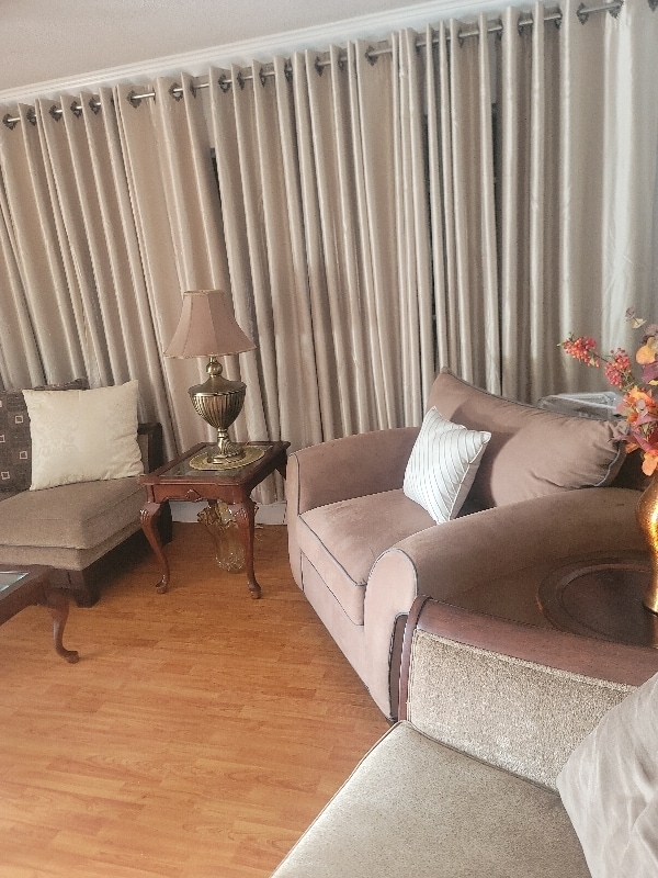 Building Photo - 15000 S River Dr