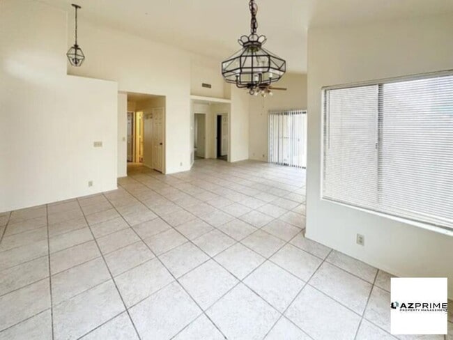 Building Photo - very affordable