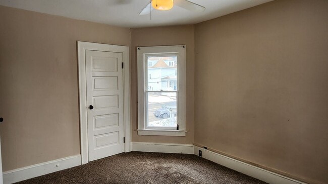 Building Photo - Remodeled Two Bedroom Apartment in the Heart of Olean NY!