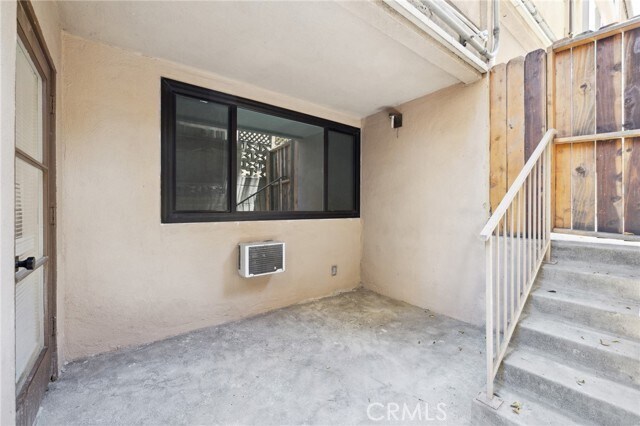 Building Photo - 17000 Burbank Blvd