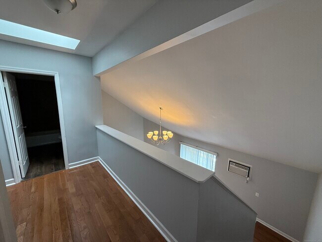 Building Photo - 2A Jeanette St