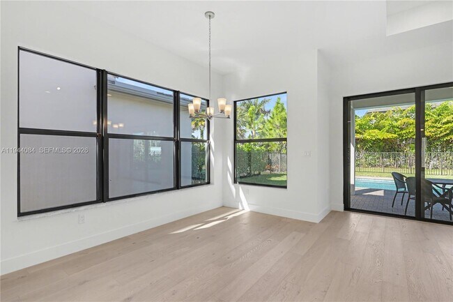 Building Photo - 8525 Crystal Downs Ave