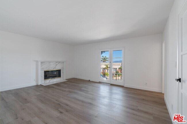 Building Photo - 15974 Tobin Way