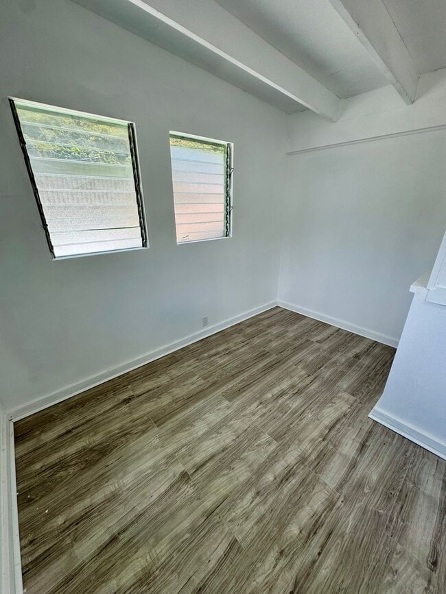 Building Photo - 1727 Mahani Loop