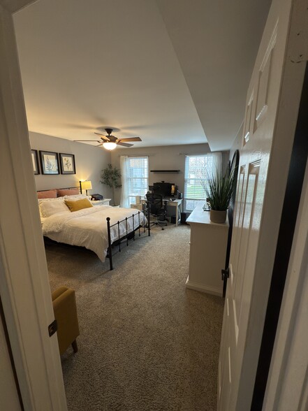 Bedroom - 23 Hickory Dr