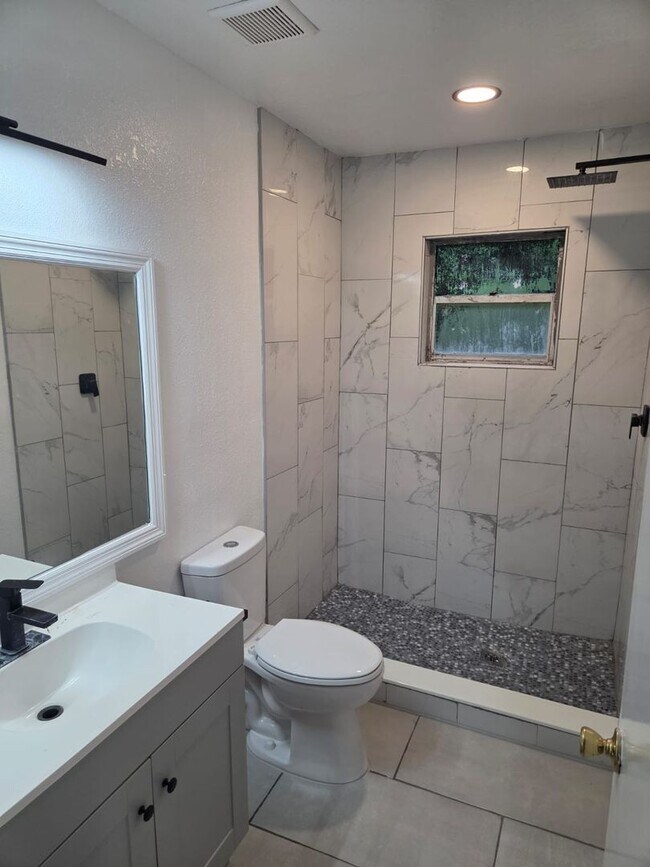Building Photo - Captiva Duplex