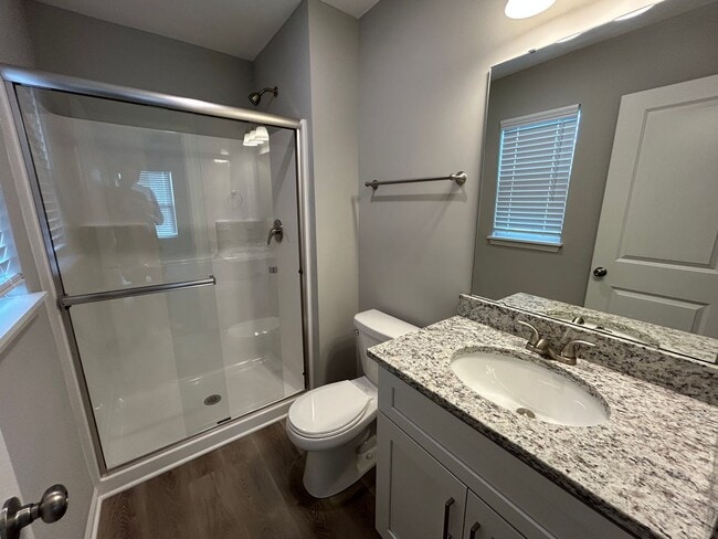 Building Photo - 650-652 Fall Meadow