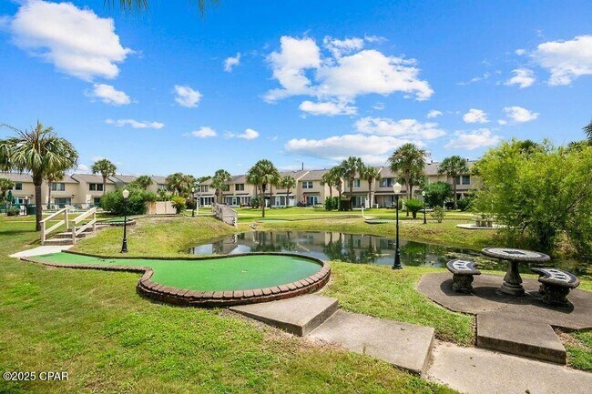 Building Photo - 237 St Katherine Blvd