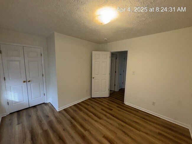 Building Photo - 106 Dolores Ct