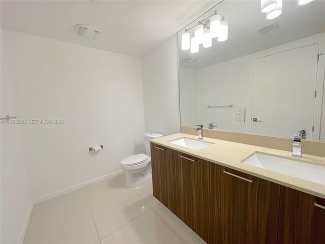 Building Photo - 5252 NW 85th Ave