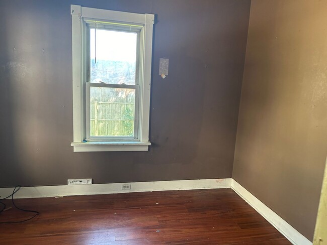 Building Photo - 18 N 11th St