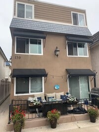 Building Photo - 7th Street - Seal Beach