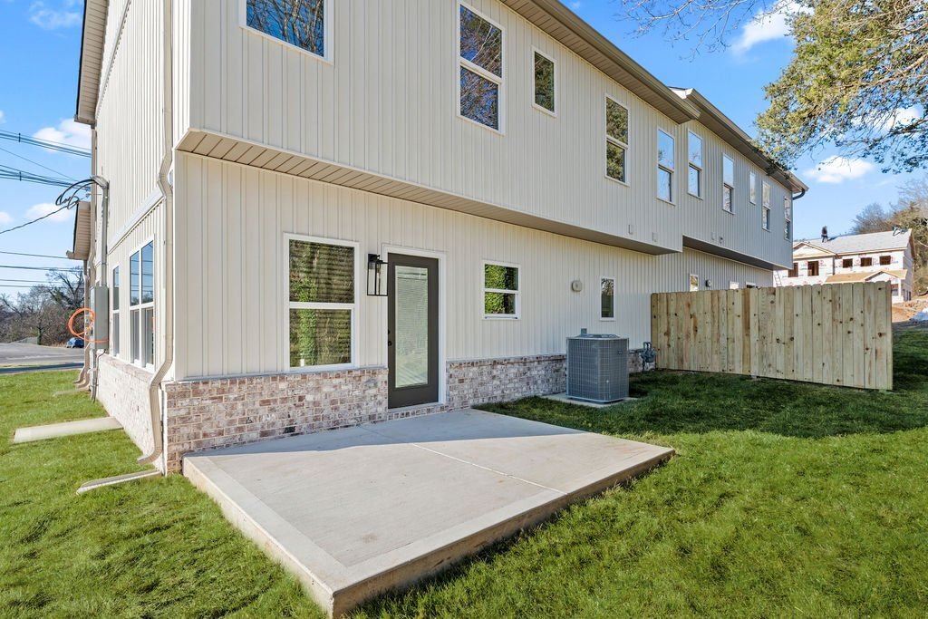 Building Photo - 122 Jenks Bostic Ln