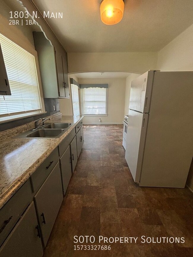 Building Photo - Pet Friendly 2 Bed 1 Bath Home Move In Rea...