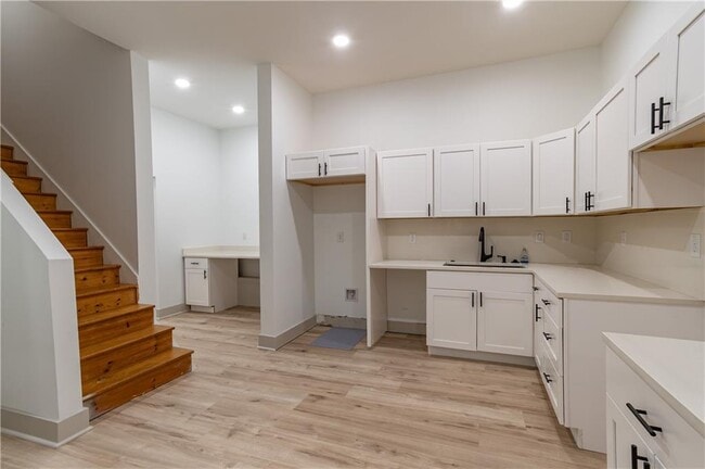 Building Photo - 651 Briarleigh Way