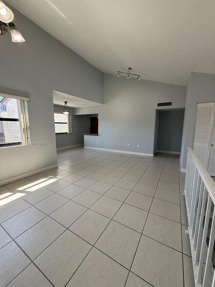 Building Photo - 10292 NW 9th Street Cir