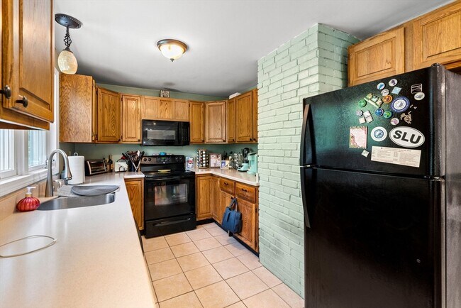 Building Photo - 22 Witham St